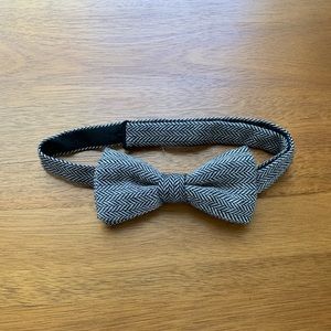 H&M Men’s Wool Bow Tie